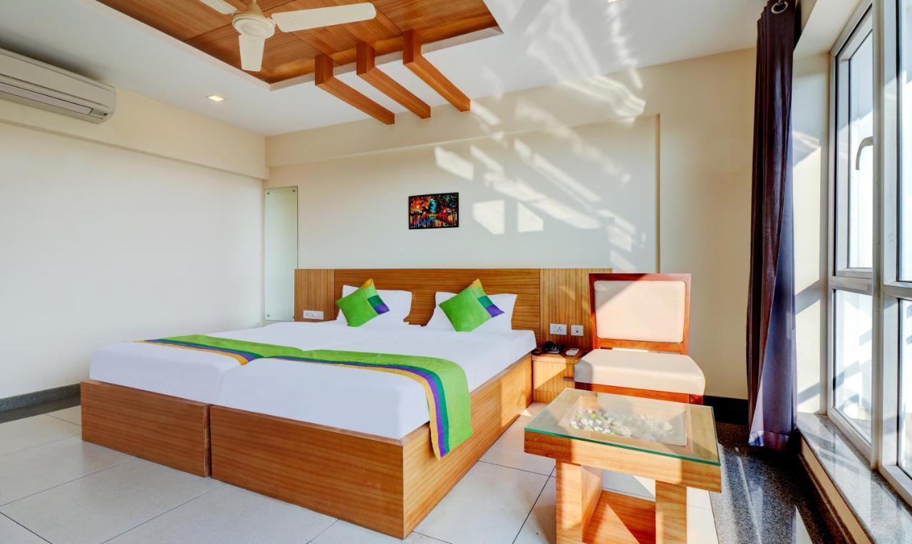 Treebo Park Hotel Thiruvananthapuram Exterior foto