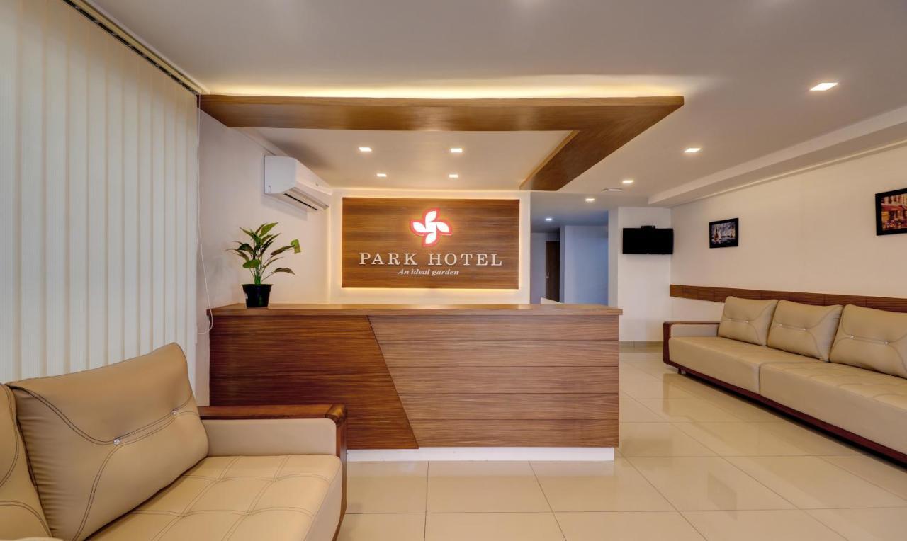 Treebo Park Hotel Thiruvananthapuram Exterior foto
